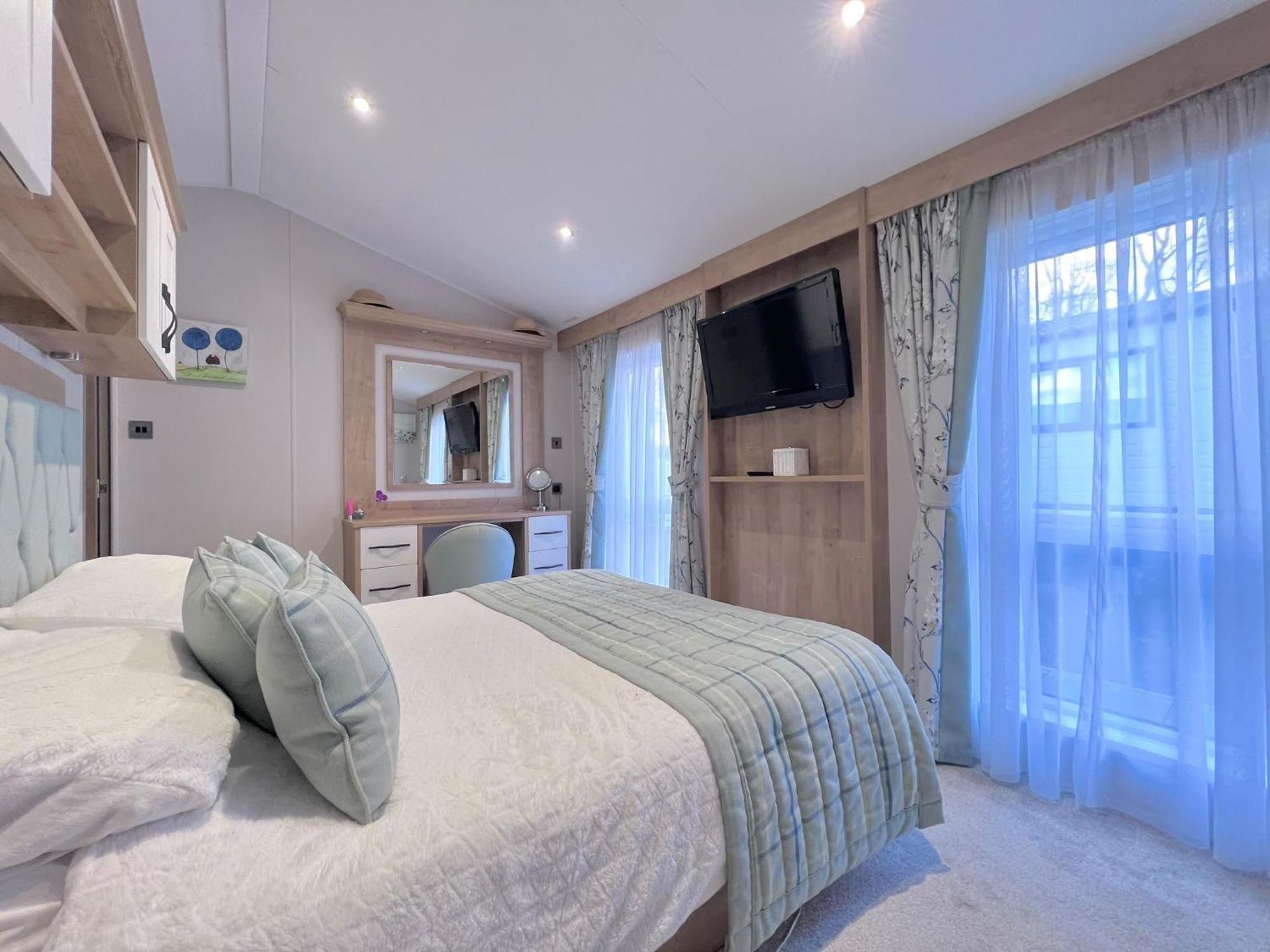Lakeside Dorchester Lodge - Hot Tub With Fishing Peg Tattershall Extérieur photo