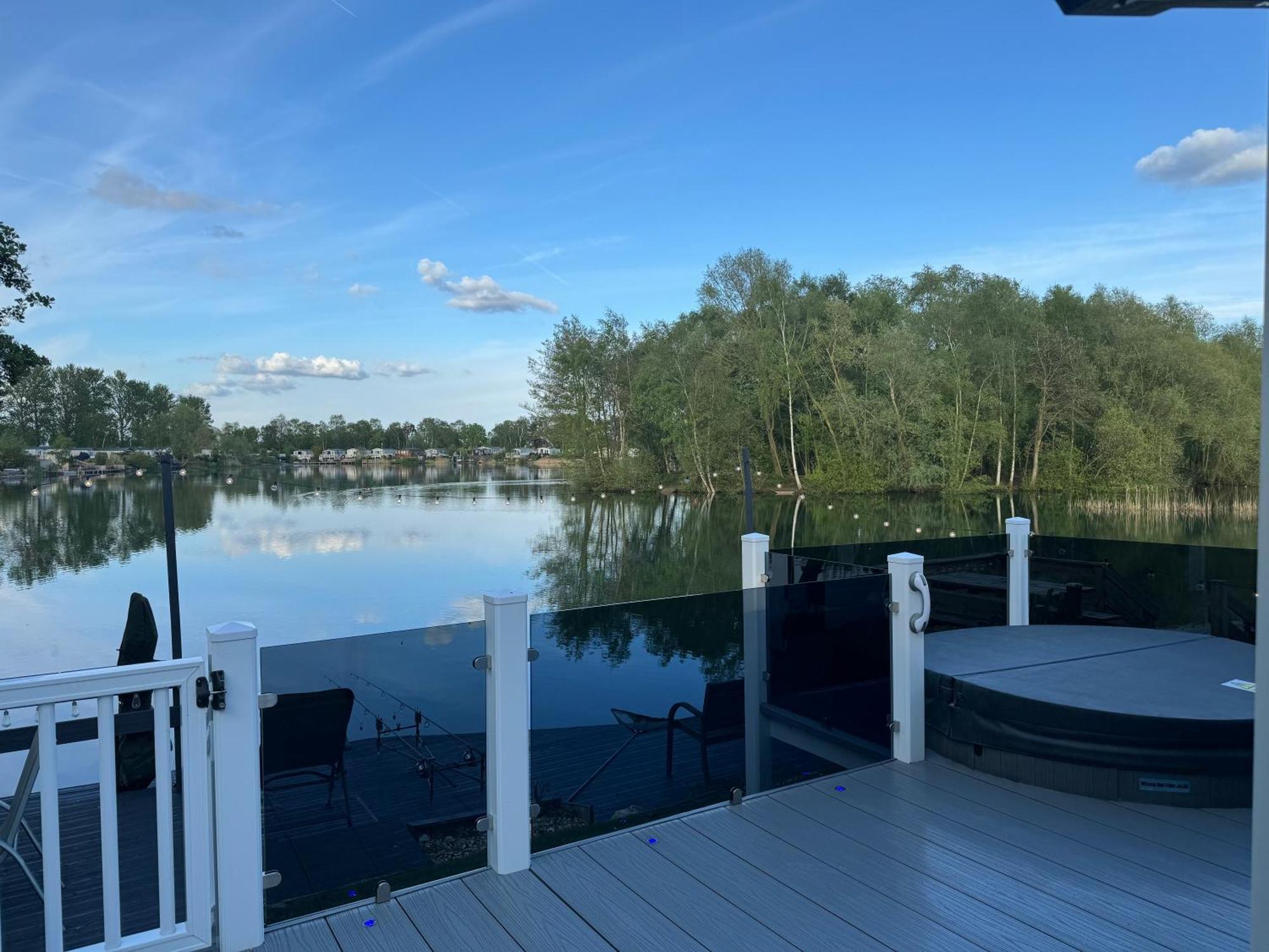 Lakeside Dorchester Lodge - Hot Tub With Fishing Peg Tattershall Extérieur photo