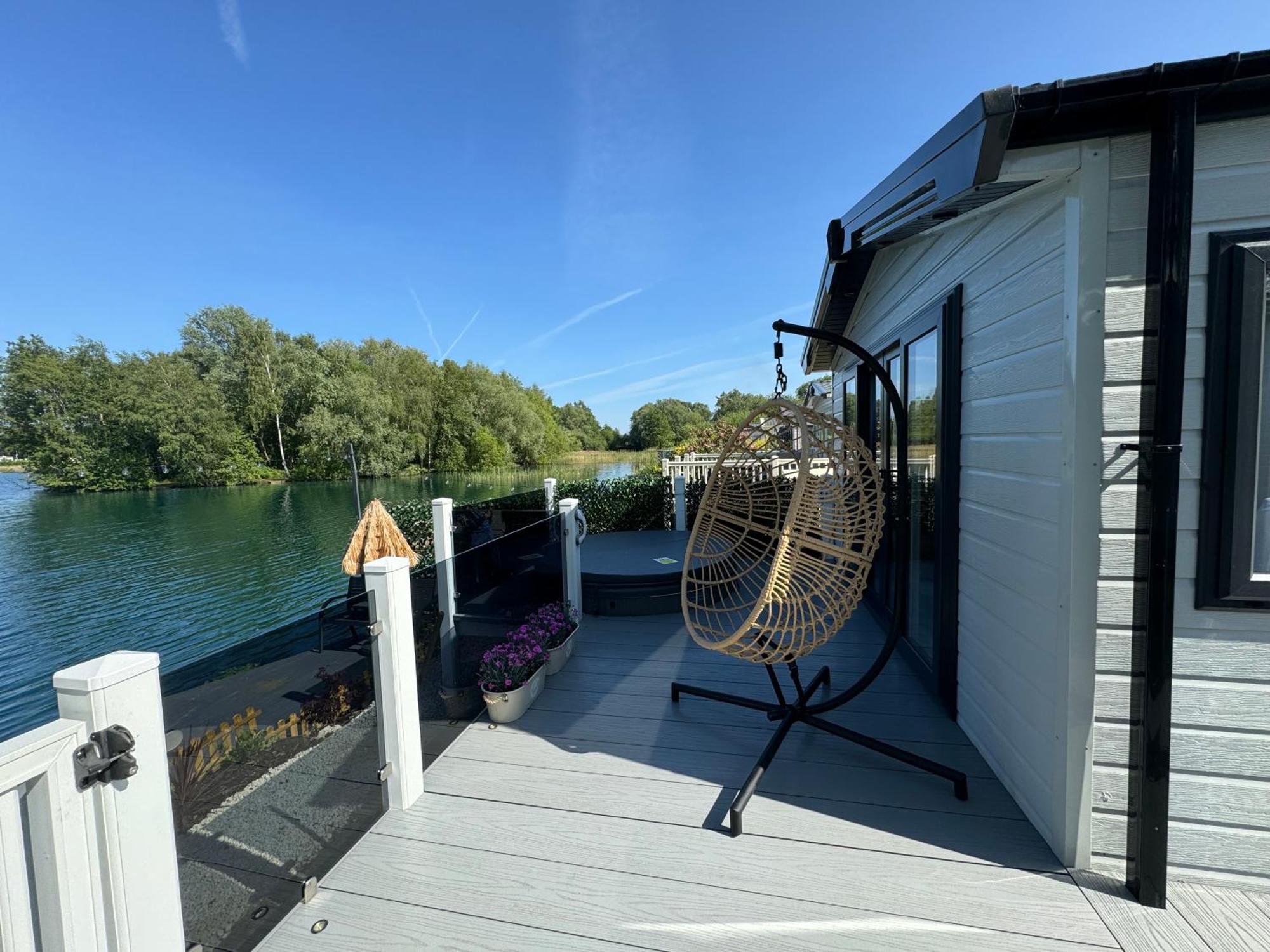 Lakeside Dorchester Lodge - Hot Tub With Fishing Peg Tattershall Extérieur photo